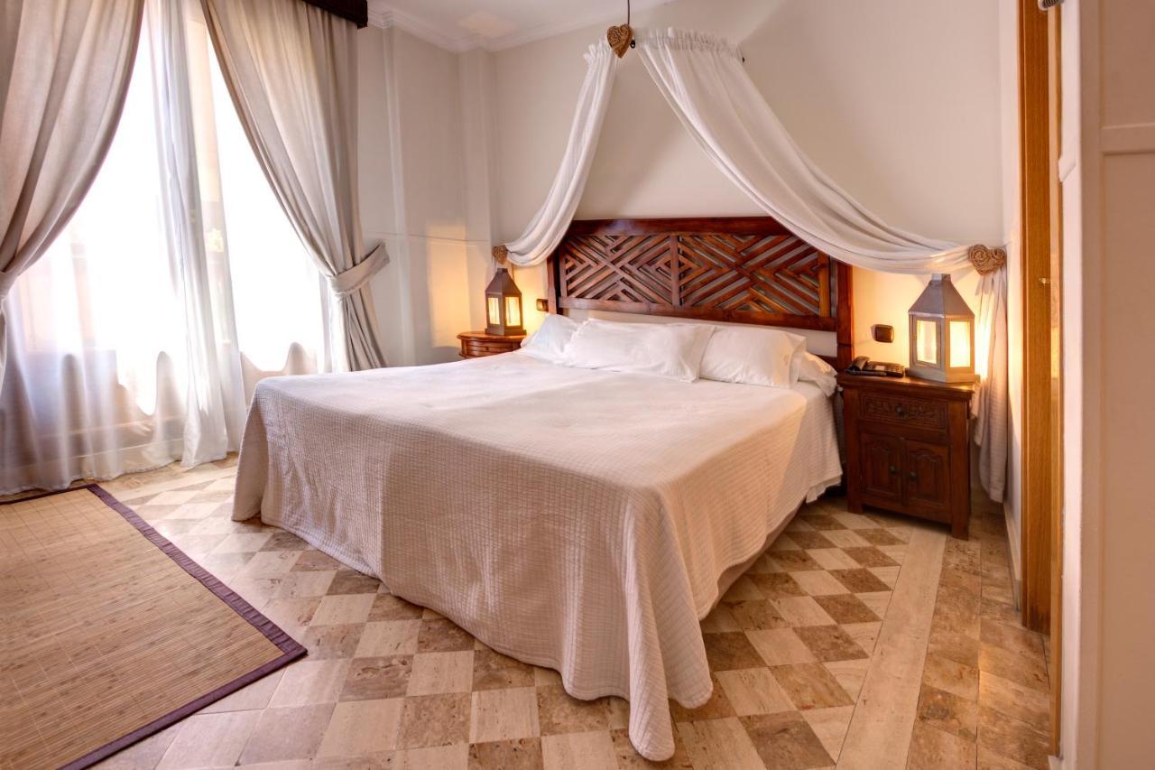Hotel Boutique Reina Mora Grenade Extérieur photo